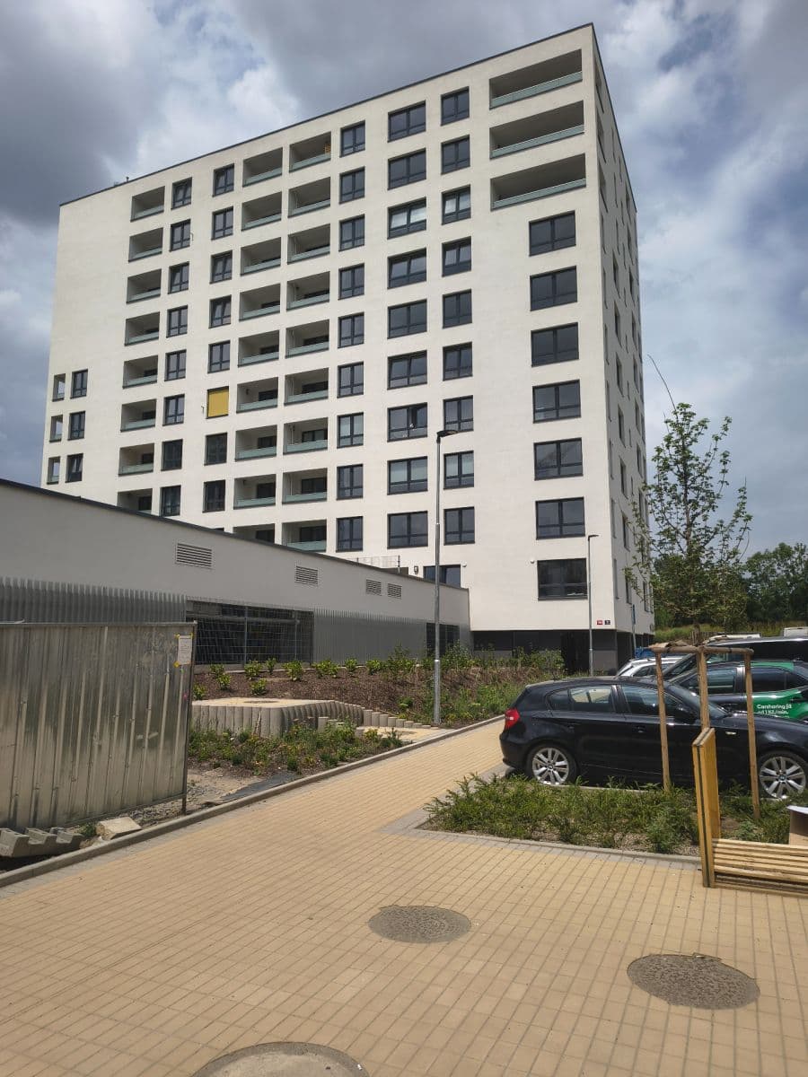 Pronájem bytu 1+kk 36 m², Pod Harfou, Praha, Praha Pronájem bytu 1+kk 36 m², Pod Harfou, Praha, Praha