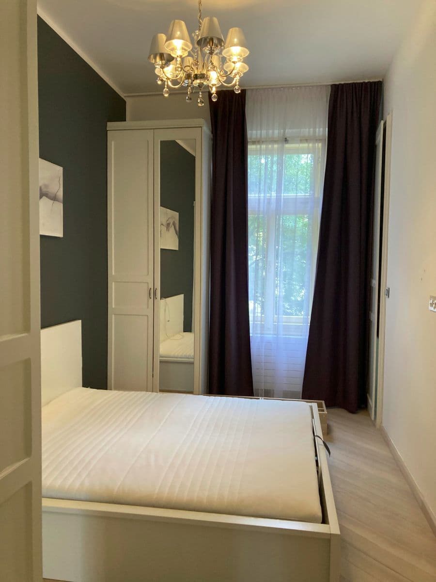 Pronájem bytu 3+kk 90 m², Arbesovo náměstí, Praha, Praha Pronájem bytu 3+kk 90 m², Arbesovo náměstí, Praha, Praha
