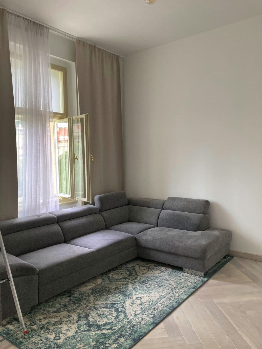 Pronájem bytu 3+kk 90 m², Arbesovo náměstí, Praha, Praha Pronájem bytu 3+kk 90 m², Arbesovo náměstí, Praha, Praha