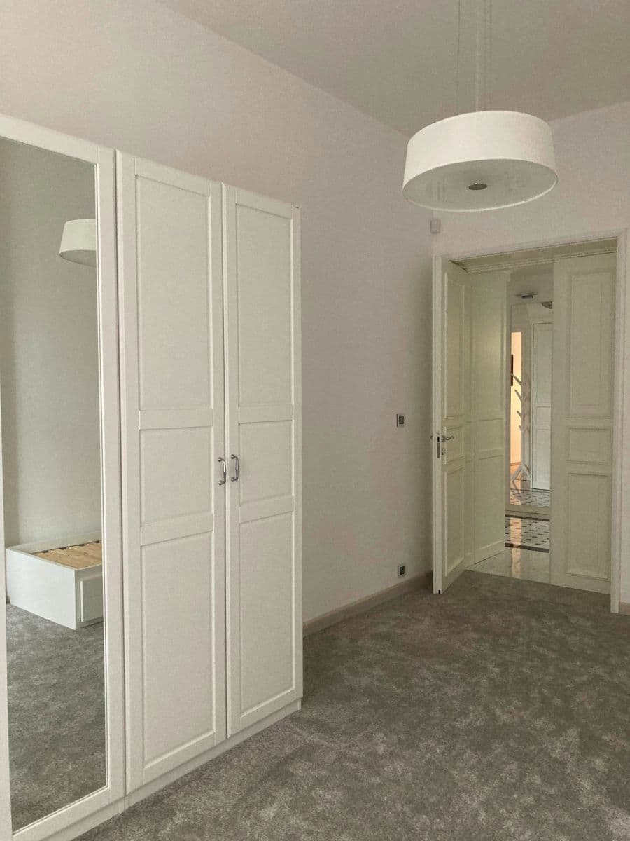 Pronájem bytu 3+kk 90 m², Arbesovo náměstí, Praha, Praha Pronájem bytu 3+kk 90 m², Arbesovo náměstí, Praha, Praha