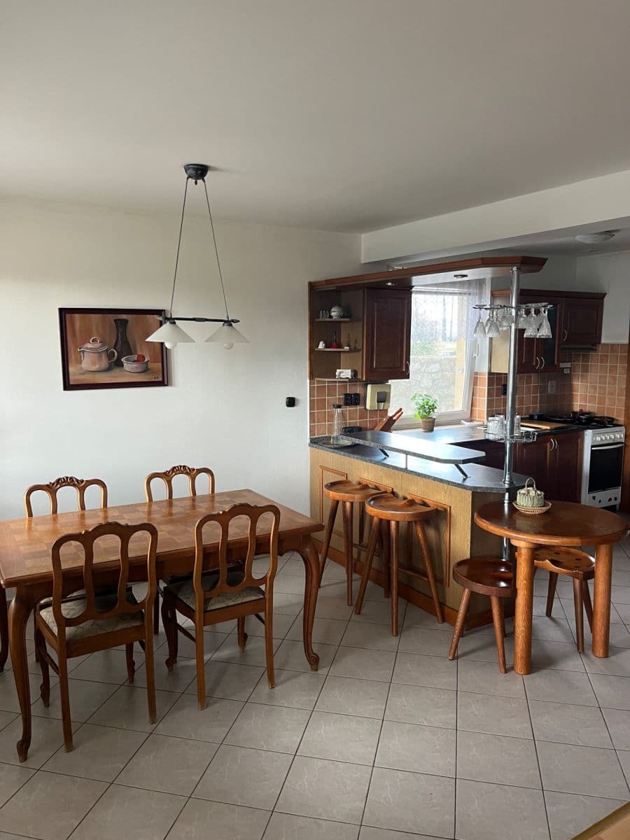 Prodej domu 103 m², pozemek 700 m², Tureň, Bratislavský kraj Prodej domu 103 m², pozemek 700 m², Tureň, Bratislavský kraj