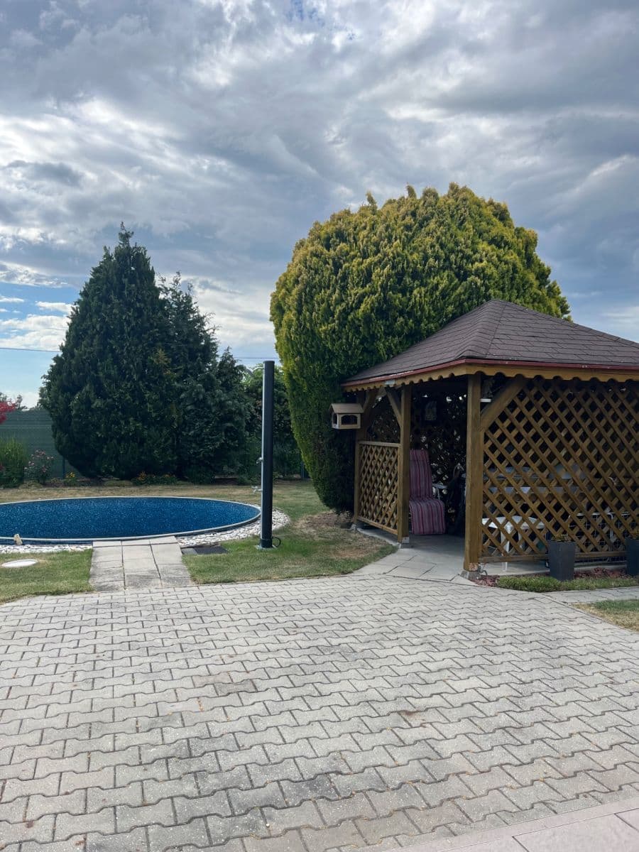 Prodej domu 103 m², pozemek 700 m², Tureň, Bratislavský kraj Prodej domu 103 m², pozemek 700 m², Tureň, Bratislavský kraj