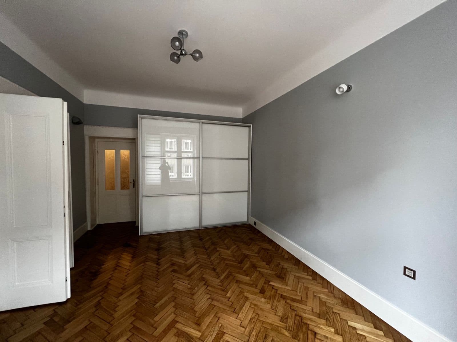 Pronájem bytu 4+1 142 m², Bílkova, Praha, Praha Pronájem bytu 4+1 142 m², Bílkova, Praha, Praha