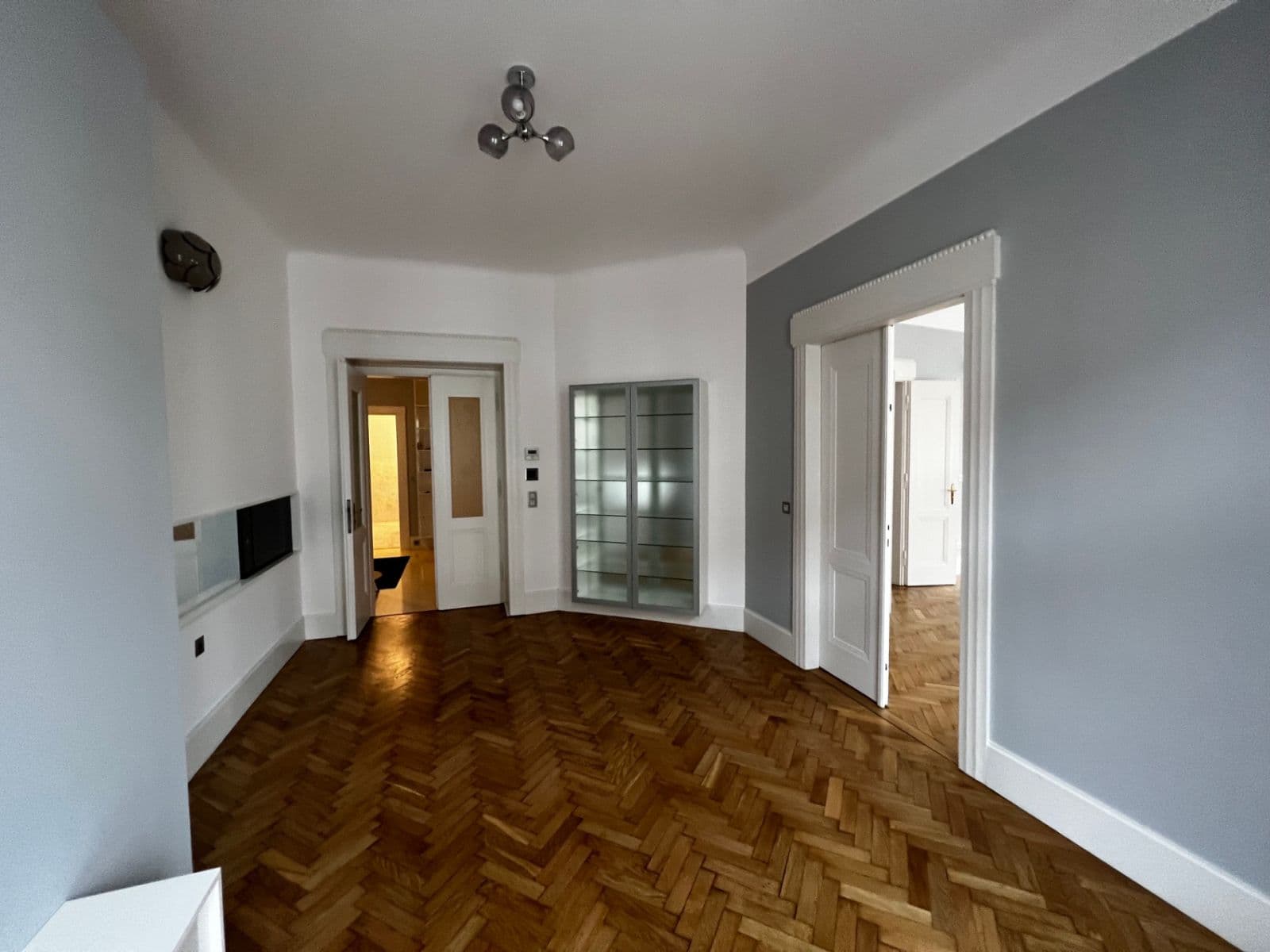 Pronájem bytu 4+1 142 m², Bílkova, Praha, Praha Pronájem bytu 4+1 142 m², Bílkova, Praha, Praha