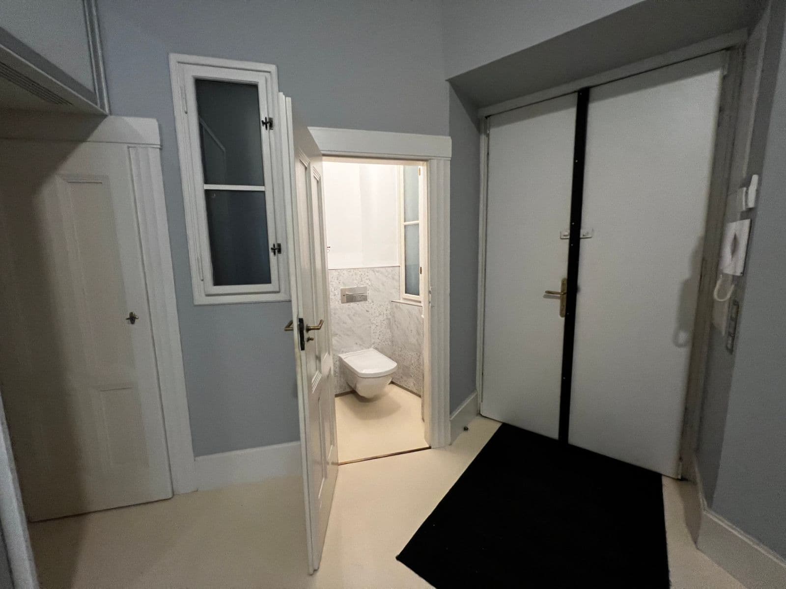 Pronájem bytu 4+1 142 m², Bílkova, Praha, Praha Pronájem bytu 4+1 142 m², Bílkova, Praha, Praha
