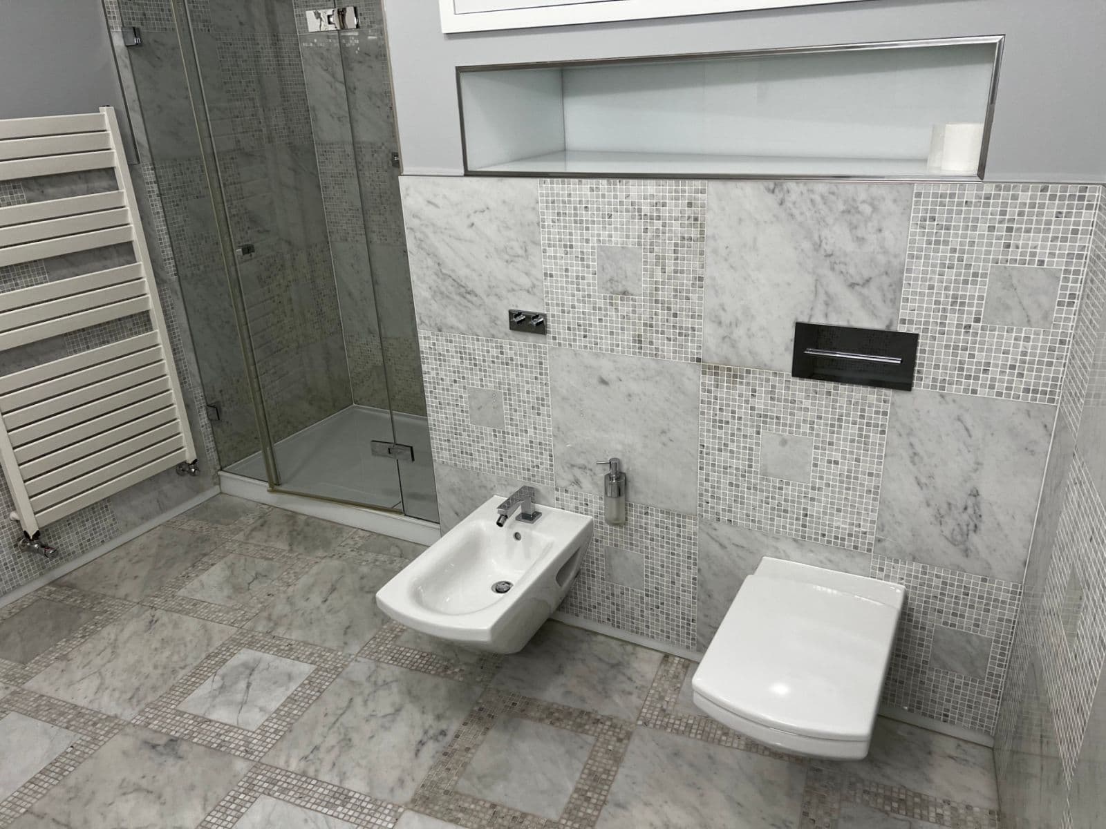 Pronájem bytu 4+1 142 m², Bílkova, Praha, Praha Pronájem bytu 4+1 142 m², Bílkova, Praha, Praha