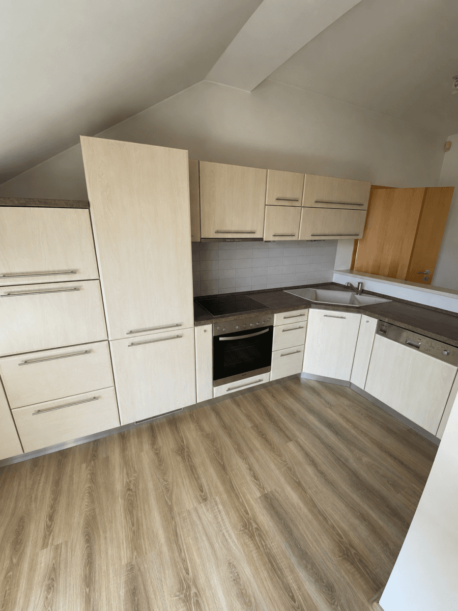 Pronájem bytu 4+kk 102 m², Národních mučedníků, Hradec Králové, Královéhradecký kraj Pronájem bytu 4+kk 102 m², Národních mučedníků, Hradec Králové, Královéhradecký kraj