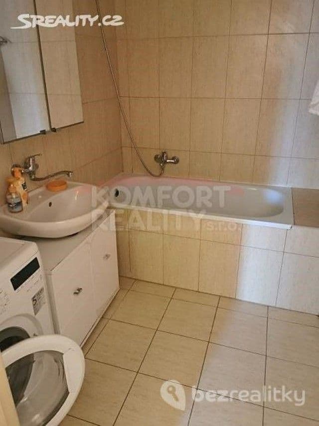 Pronájem bytu 3+1 67 m², Hrubého, Praha, Praha Pronájem bytu 3+1 67 m², Hrubého, Praha, Praha