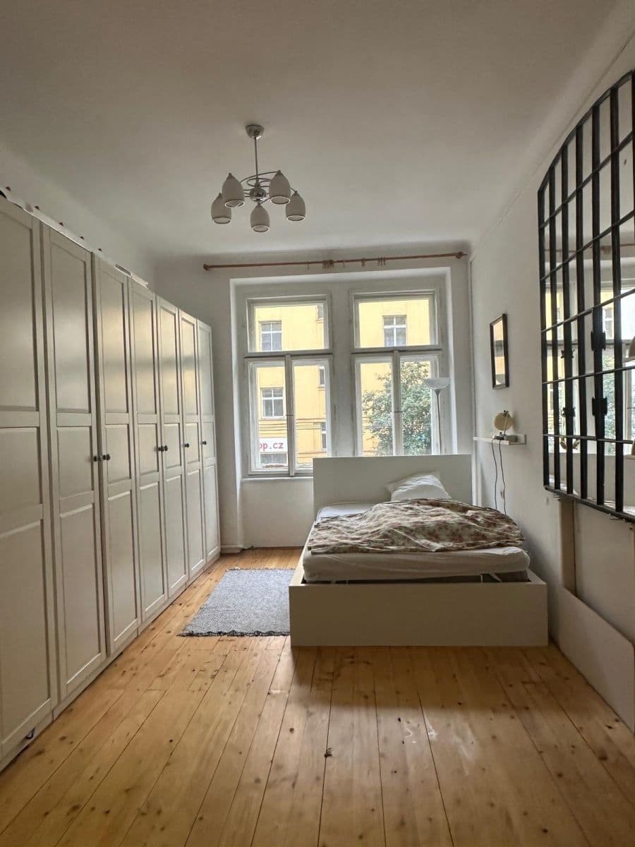 Pronájem bytu 2+kk 50 m², Jaromírova, Praha, Praha Pronájem bytu 2+kk 50 m², Jaromírova, Praha, Praha