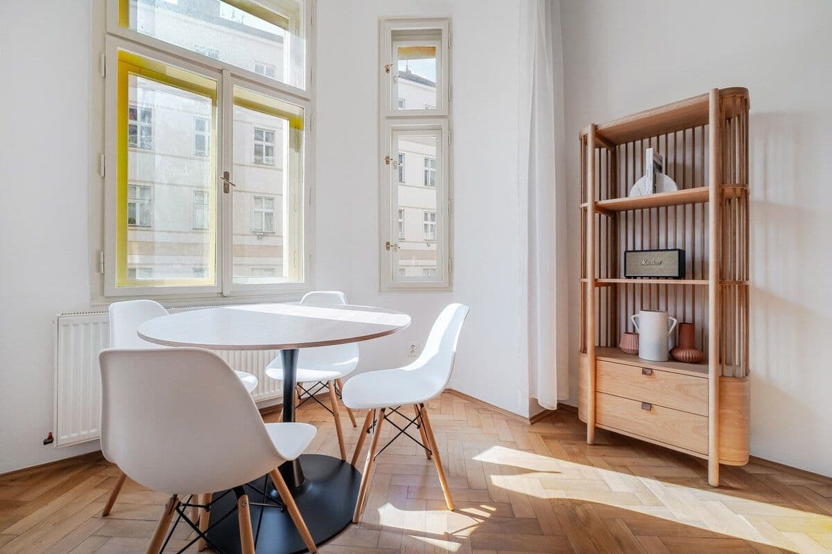 Pronájem bytu 48 m², Na Zderaze, Praha, Praha Pronájem bytu 48 m², Na Zderaze, Praha, Praha