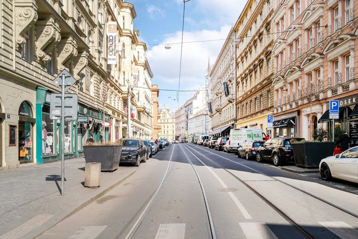 Pronájem bytu 48 m², Na Zderaze, Praha, Praha Pronájem bytu 48 m², Na Zderaze, Praha, Praha