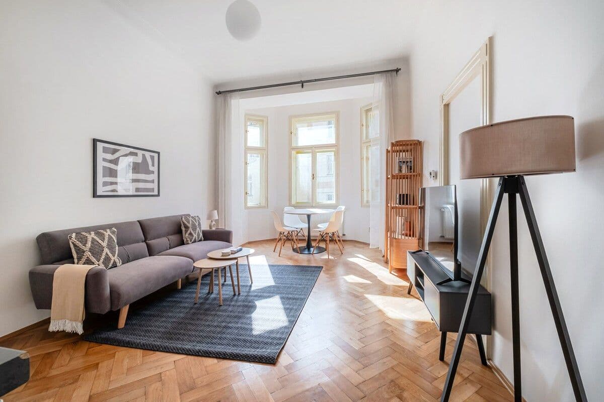 Pronájem bytu 48 m², Na Zderaze, Praha, Praha Pronájem bytu 48 m², Na Zderaze, Praha, Praha