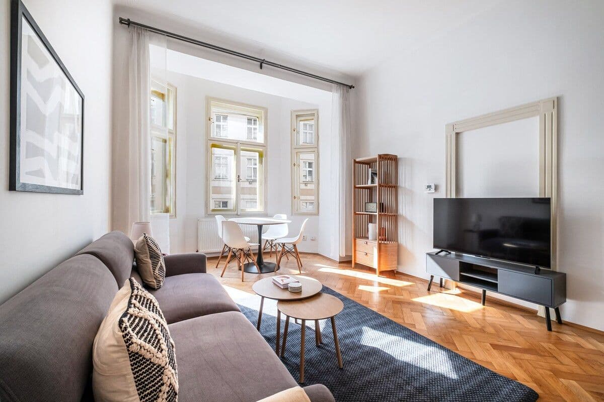 Pronájem bytu 48 m², Na Zderaze, Praha, Praha Pronájem bytu 48 m², Na Zderaze, Praha, Praha
