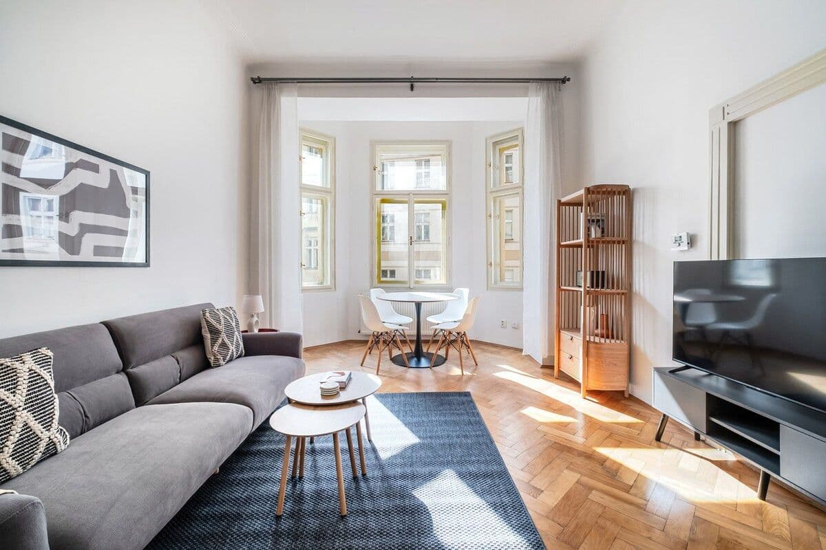 Pronájem bytu 48 m², Na Zderaze, Praha, Praha Pronájem bytu 48 m², Na Zderaze, Praha, Praha
