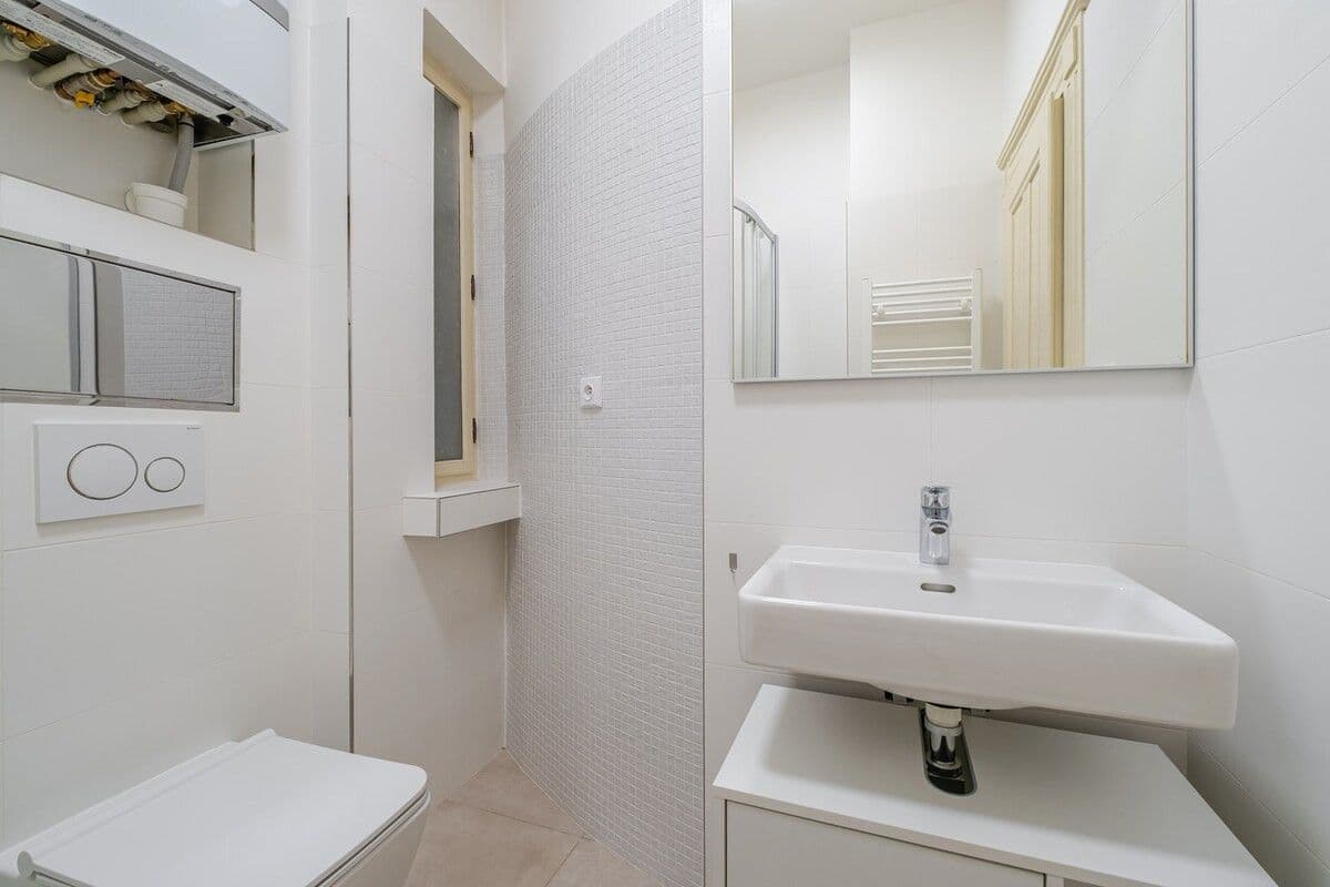 Pronájem bytu 48 m², Na Zderaze, Praha, Praha Pronájem bytu 48 m², Na Zderaze, Praha, Praha
