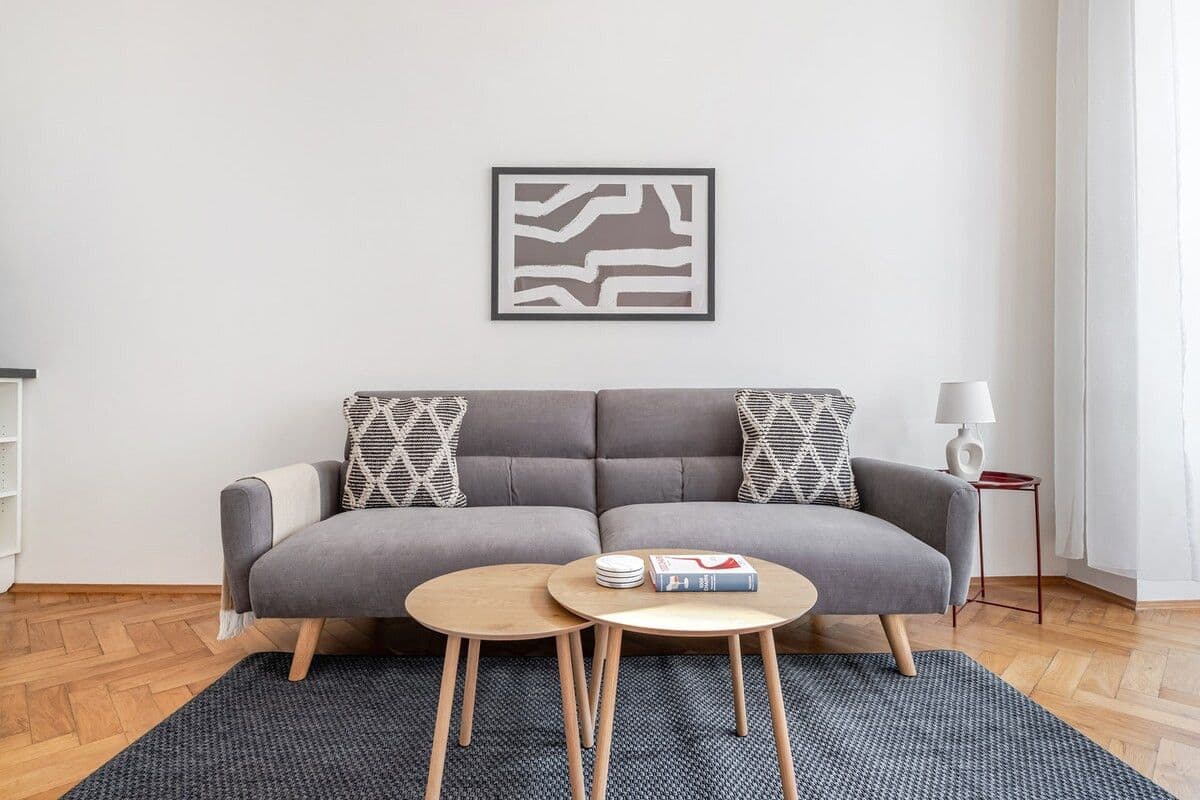 Pronájem bytu 48 m², Na Zderaze, Praha, Praha Pronájem bytu 48 m², Na Zderaze, Praha, Praha