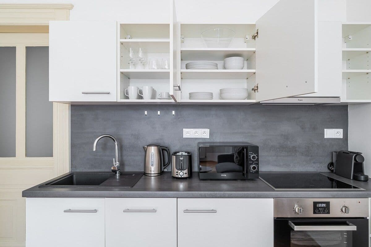 Pronájem bytu 48 m², Na Zderaze, Praha, Praha Pronájem bytu 48 m², Na Zderaze, Praha, Praha