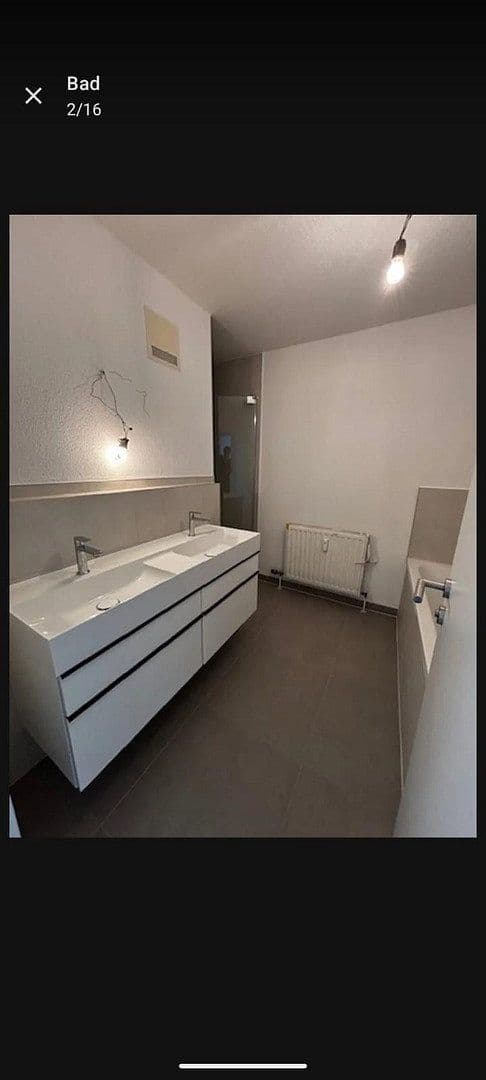 Pronájem bytu 4+1 94 m², Heidenheim an der Brenz, Bádensko-Württembersko Pronájem bytu 4+1 94 m², Heidenheim an der Brenz, Bádensko-Württembersko