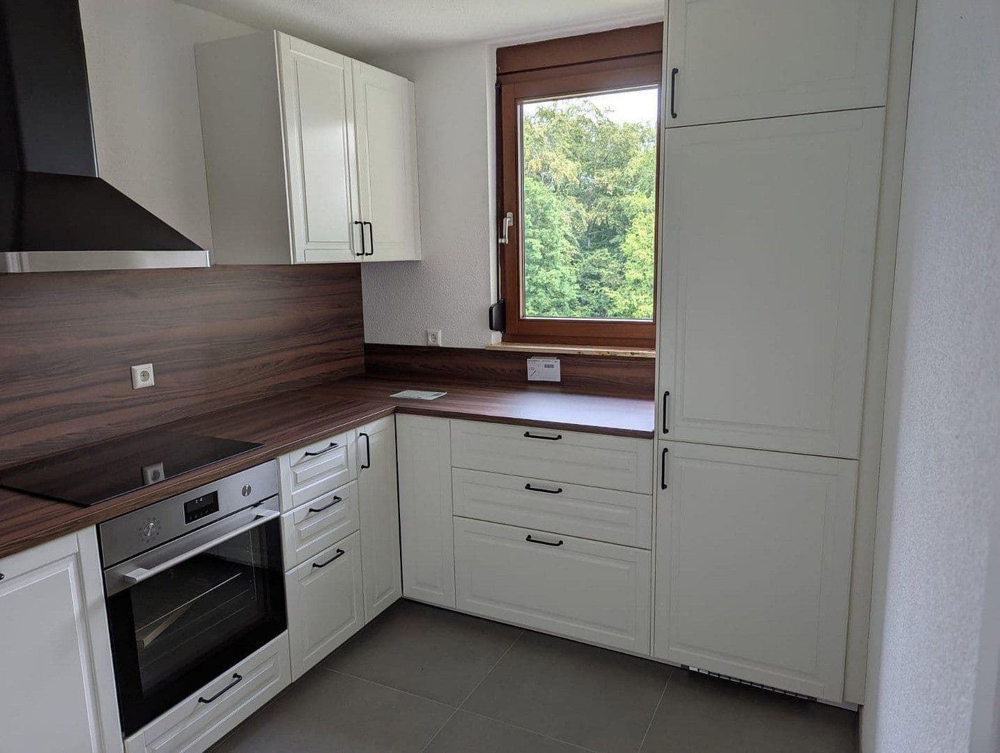Pronájem bytu 4+1 94 m², Heidenheim an der Brenz, Bádensko-Württembersko Pronájem bytu 4+1 94 m², Heidenheim an der Brenz, Bádensko-Württembersko