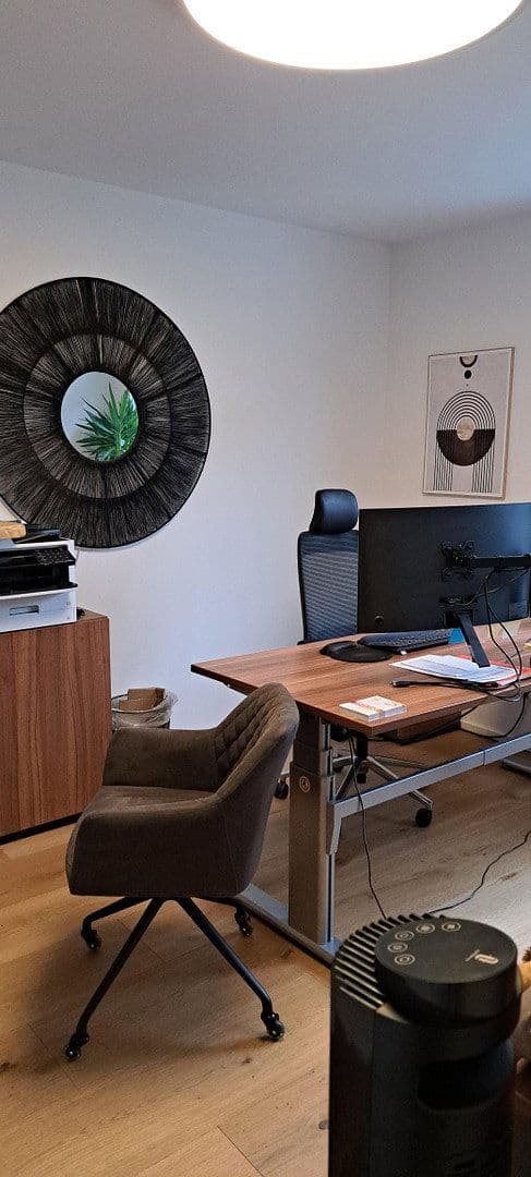 Pronájem kanceláře 130 m², Georg-Huber-Straße 12, Zorneding, Ortsteil Pöring, Bavorsko Pronájem kanceláře 130 m², Georg-Huber-Straße 12, Zorneding, Ortsteil Pöring, Bavorsko
