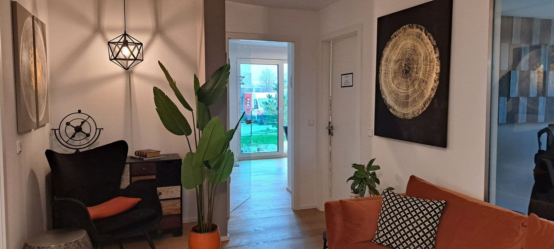 Pronájem kanceláře 130 m², Georg-Huber-Straße 12, Zorneding, Ortsteil Pöring, Bavorsko Pronájem kanceláře 130 m², Georg-Huber-Straße 12, Zorneding, Ortsteil Pöring, Bavorsko