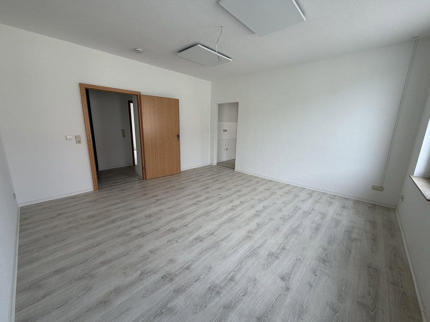 Pronájem bytu 3+kk 85 m², Ziegelstraße 47, Dessau-Roßlau, Sasko-Anhaltsko Pronájem bytu 3+kk 85 m², Ziegelstraße 47, Dessau-Roßlau, Sasko-Anhaltsko