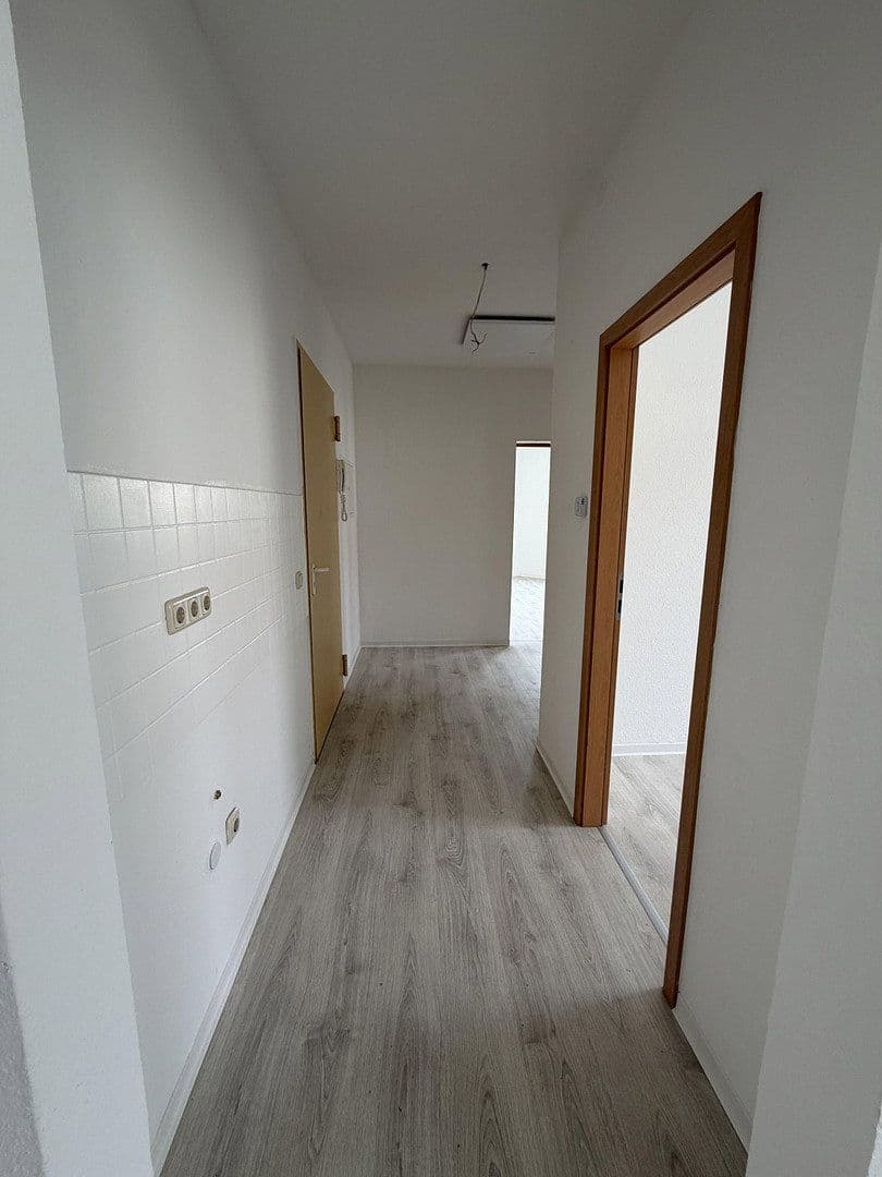 Pronájem bytu 3+kk 85 m², Ziegelstraße 47, Dessau-Roßlau, Sasko-Anhaltsko Pronájem bytu 3+kk 85 m², Ziegelstraße 47, Dessau-Roßlau, Sasko-Anhaltsko