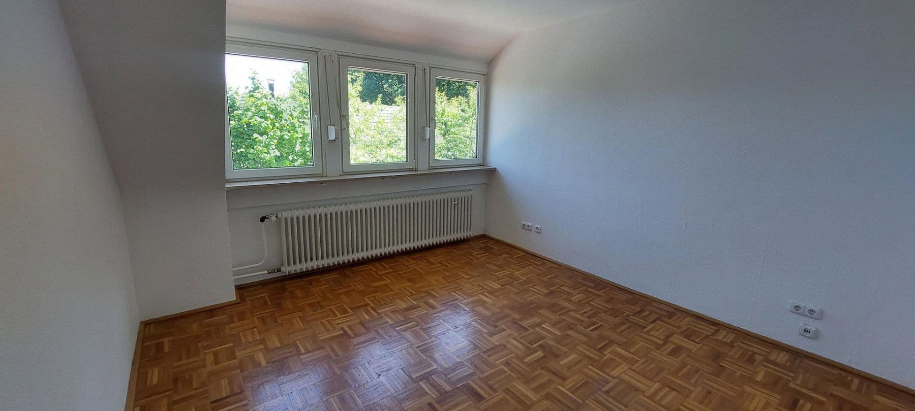 Prodej domu 260 m², pozemek 993 m², Wendelstein, Bavorsko Prodej domu 260 m², pozemek 993 m², Wendelstein, Bavorsko