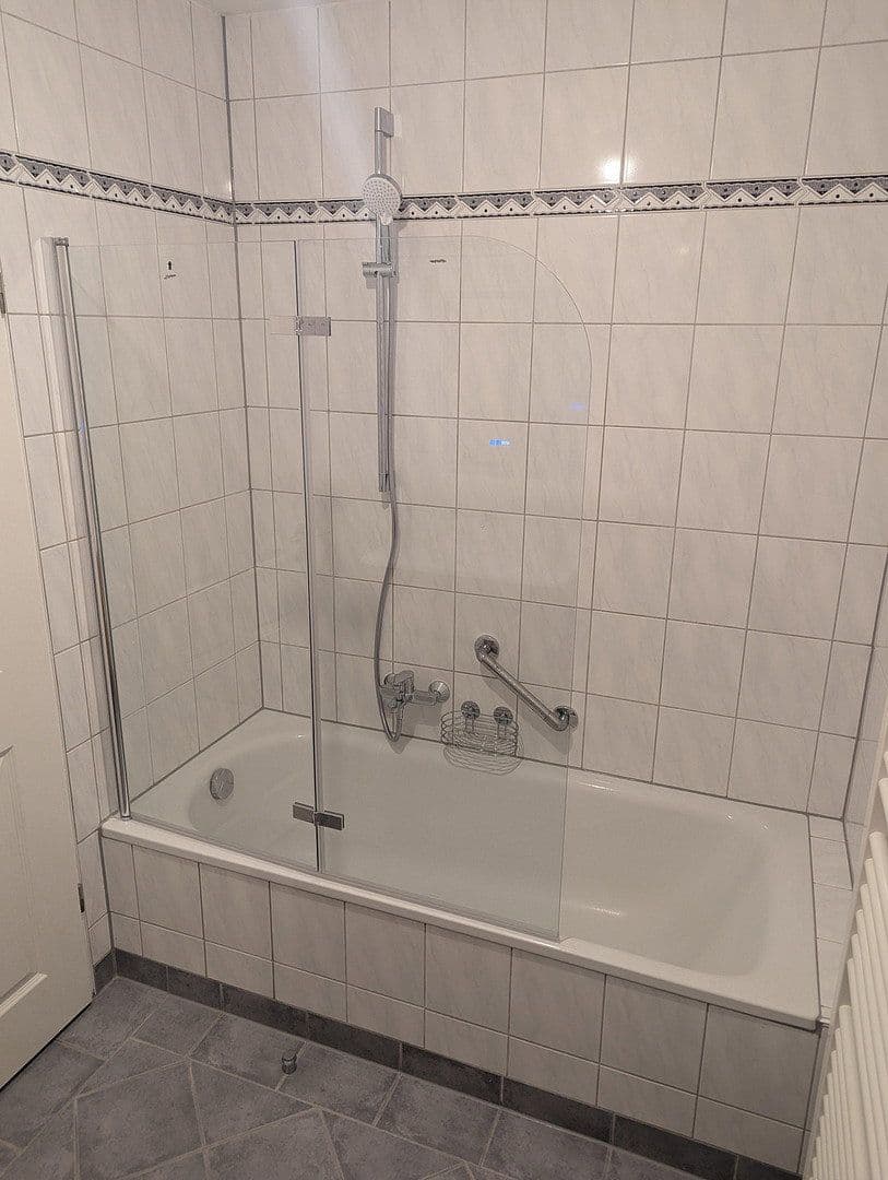 Pronájem bytu 3+1 87 m², Hauptstraße 61, Olching, Bavorsko Pronájem bytu 3+1 87 m², Hauptstraße 61, Olching, Bavorsko