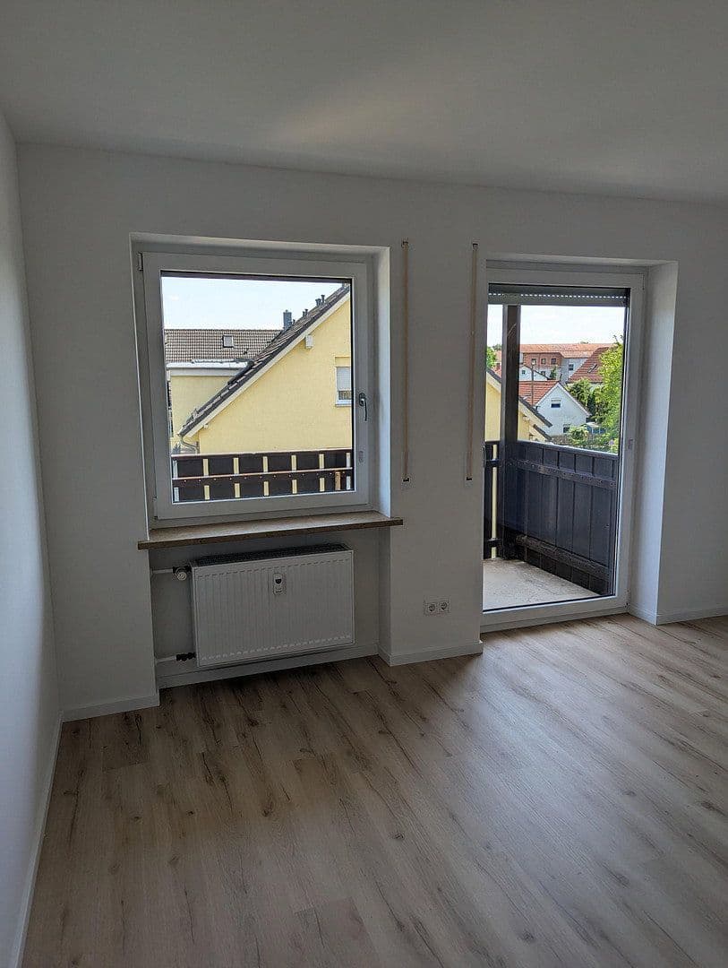 Pronájem bytu 3+1 87 m², Hauptstraße 61, Olching, Bavorsko Pronájem bytu 3+1 87 m², Hauptstraße 61, Olching, Bavorsko