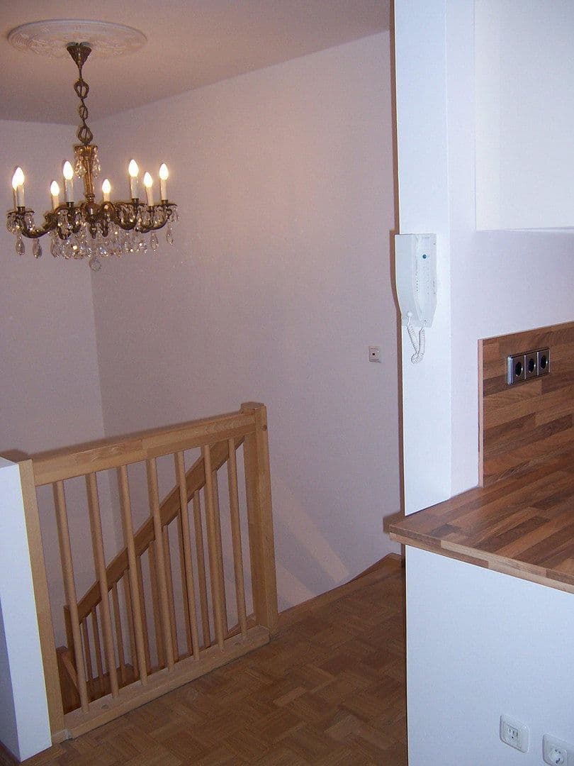 Pronájem bytu 3+1 84 m², Ferdinand-Lassalle-Str. 11, Leipzig, Sasko Pronájem bytu 3+1 84 m², Ferdinand-Lassalle-Str. 11, Leipzig, Sasko