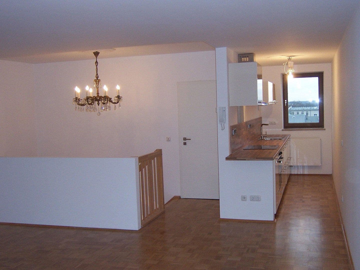 Pronájem bytu 3+1 84 m², Ferdinand-Lassalle-Str. 11, Leipzig, Sasko Pronájem bytu 3+1 84 m², Ferdinand-Lassalle-Str. 11, Leipzig, Sasko