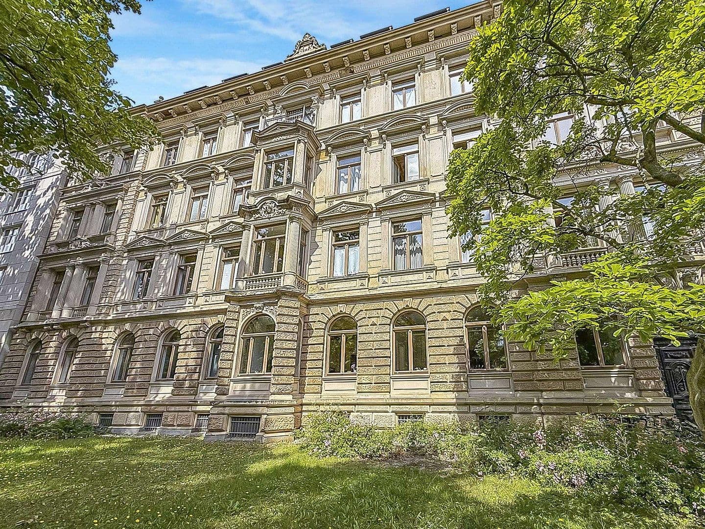 Pronájem bytu 3+1 84 m², Ferdinand-Lassalle-Str. 11, Leipzig, Sasko Pronájem bytu 3+1 84 m², Ferdinand-Lassalle-Str. 11, Leipzig, Sasko