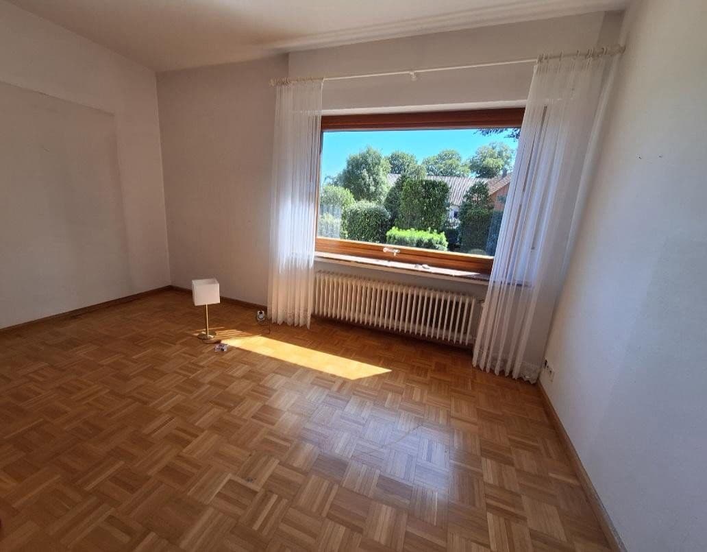 Prodej domu 204 m², pozemek 3.250 m², Diepholz, Dolní Sasko Prodej domu 204 m², pozemek 3.250 m², Diepholz, Dolní Sasko