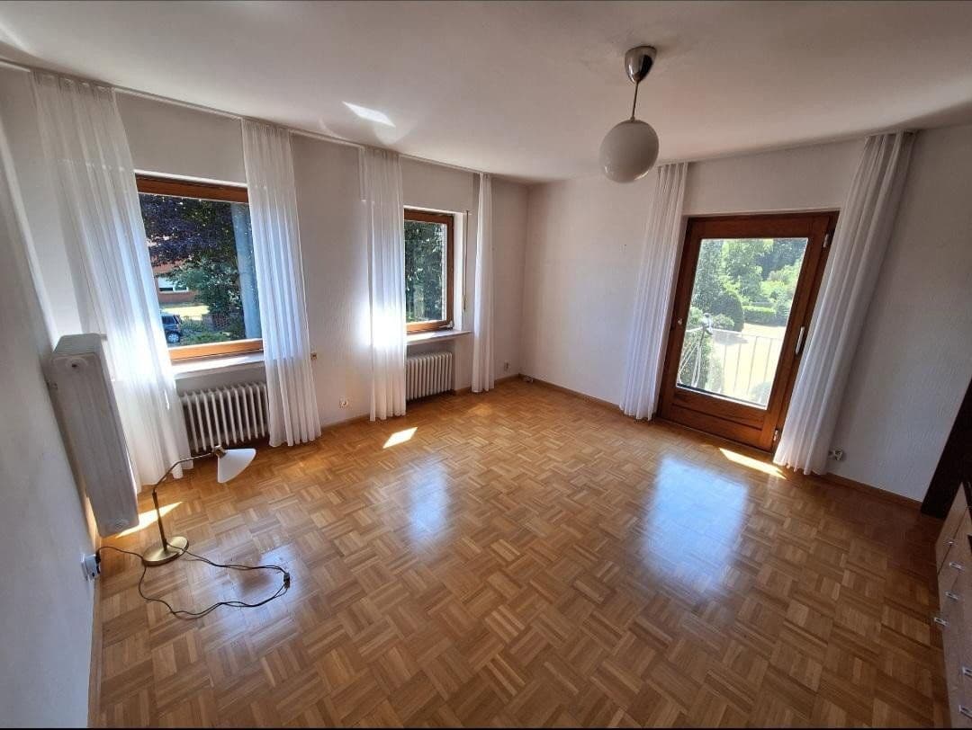 Prodej domu 204 m², pozemek 3.250 m², Diepholz, Dolní Sasko Prodej domu 204 m², pozemek 3.250 m², Diepholz, Dolní Sasko