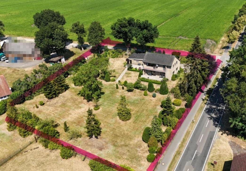 Prodej domu 204 m², pozemek 3.250 m², Diepholz, Dolní Sasko Prodej domu 204 m², pozemek 3.250 m², Diepholz, Dolní Sasko