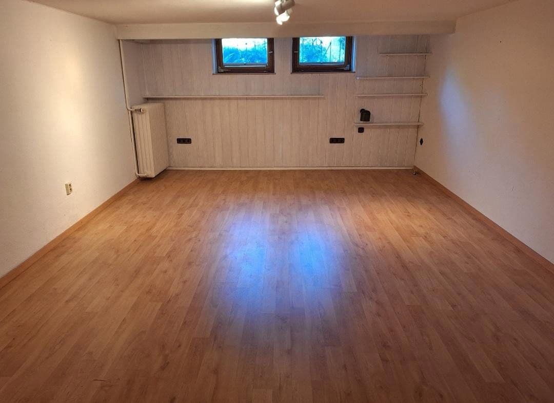 Prodej domu 204 m², pozemek 3.250 m², Diepholz, Dolní Sasko Prodej domu 204 m², pozemek 3.250 m², Diepholz, Dolní Sasko
