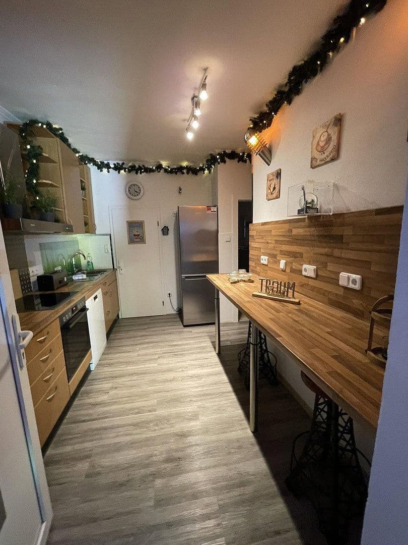 Prodej domu 160 m², pozemek 7.296 m², Gerolstein, Porýní-Falc Prodej domu 160 m², pozemek 7.296 m², Gerolstein, Porýní-Falc