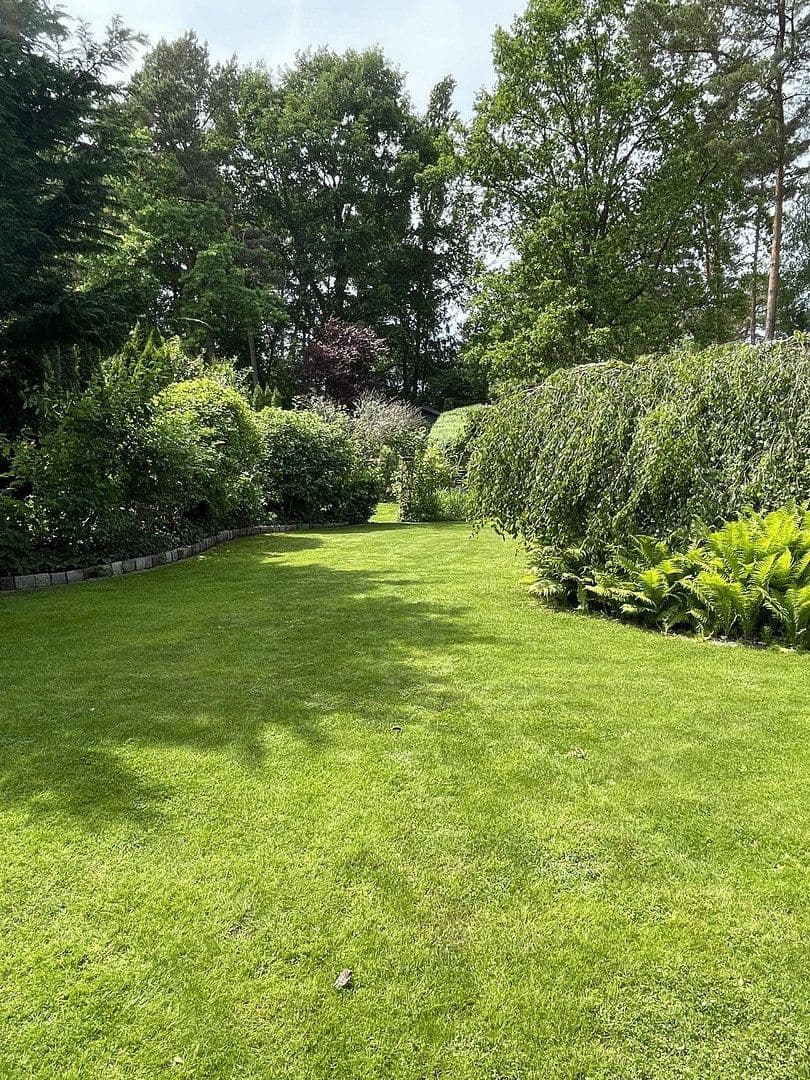 Prodej domu 250 m², pozemek 2.300 m², Glienicke/Nordbahn, Braniborsko Prodej domu 250 m², pozemek 2.300 m², Glienicke/Nordbahn, Braniborsko