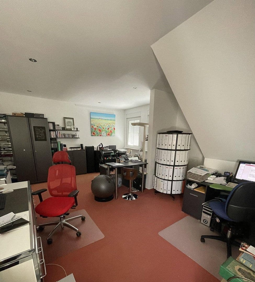 Prodej domu 250 m², pozemek 2.300 m², Glienicke/Nordbahn, Braniborsko Prodej domu 250 m², pozemek 2.300 m², Glienicke/Nordbahn, Braniborsko