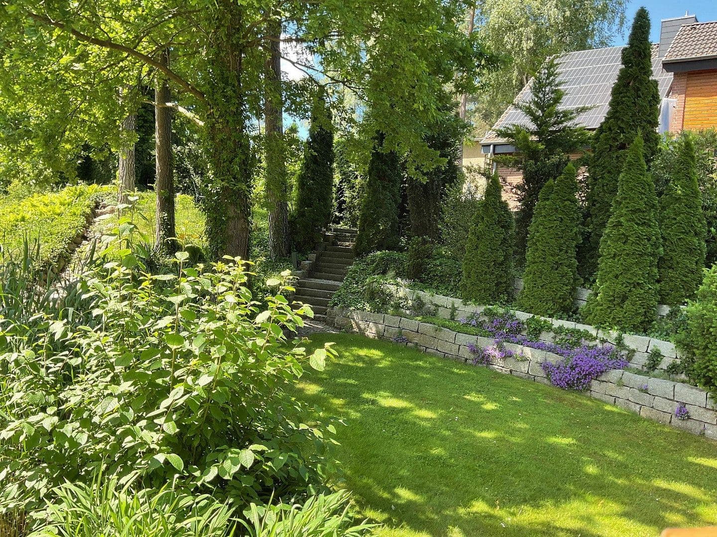 Prodej domu 250 m², pozemek 2.300 m², Glienicke/Nordbahn, Braniborsko Prodej domu 250 m², pozemek 2.300 m², Glienicke/Nordbahn, Braniborsko