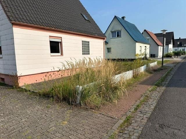 Pronájem bytu 16 m², Homburg, Země Sársko Pronájem bytu 16 m², Homburg, Země Sársko
