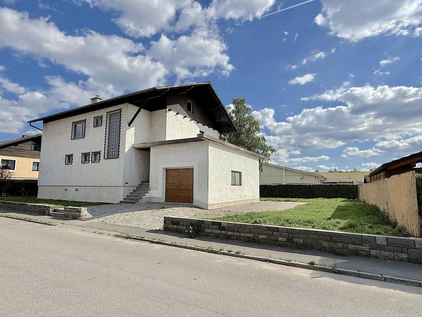 Prodej domu 225 m², pozemek 692 m², Dr.-Alfred-Besenböck-Straße 7, Schrems, Dolní Rakousko Prodej domu 225 m², pozemek 692 m², Dr.-Alfred-Besenböck-Straße 7, Schrems, Dolní Rakousko