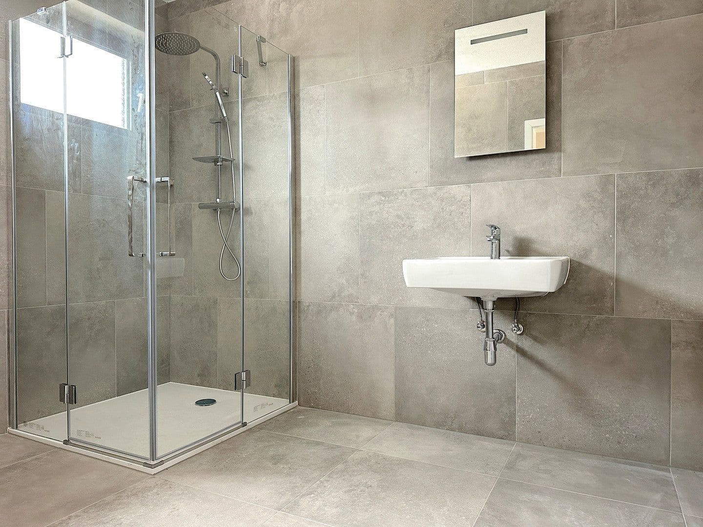 Prodej domu 225 m², pozemek 692 m², Dr.-Alfred-Besenböck-Straße 7, Schrems, Dolní Rakousko Prodej domu 225 m², pozemek 692 m², Dr.-Alfred-Besenböck-Straße 7, Schrems, Dolní Rakousko