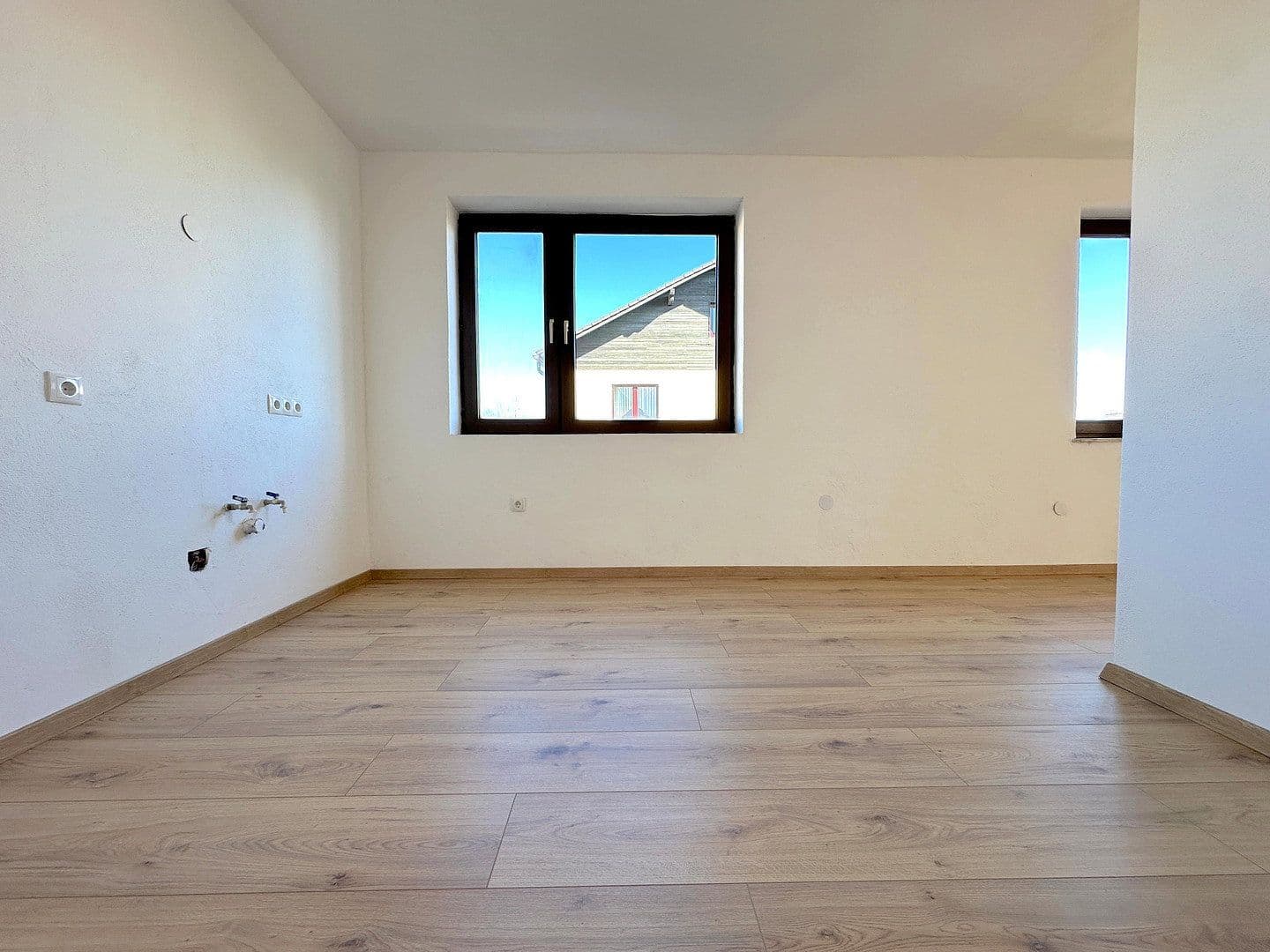 Prodej domu 225 m², pozemek 692 m², Dr.-Alfred-Besenböck-Straße 7, Schrems, Dolní Rakousko Prodej domu 225 m², pozemek 692 m², Dr.-Alfred-Besenböck-Straße 7, Schrems, Dolní Rakousko