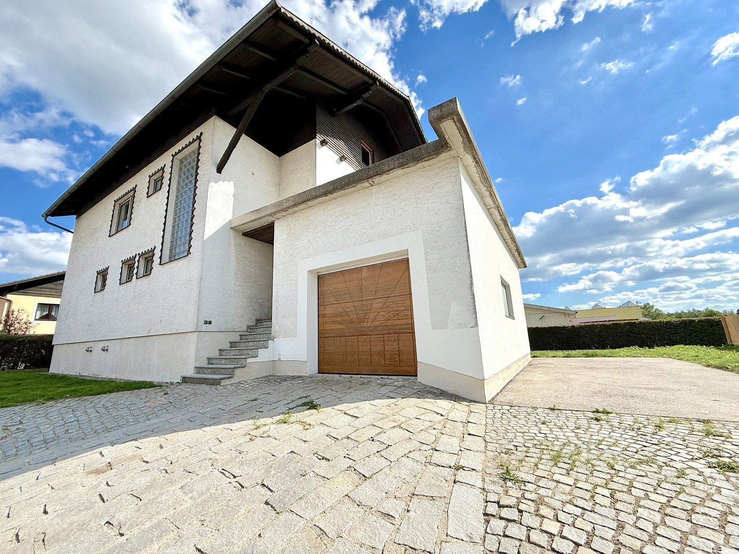 Prodej domu 225 m², pozemek 692 m², Dr.-Alfred-Besenböck-Straße 7, Schrems, Dolní Rakousko Prodej domu 225 m², pozemek 692 m², Dr.-Alfred-Besenböck-Straße 7, Schrems, Dolní Rakousko