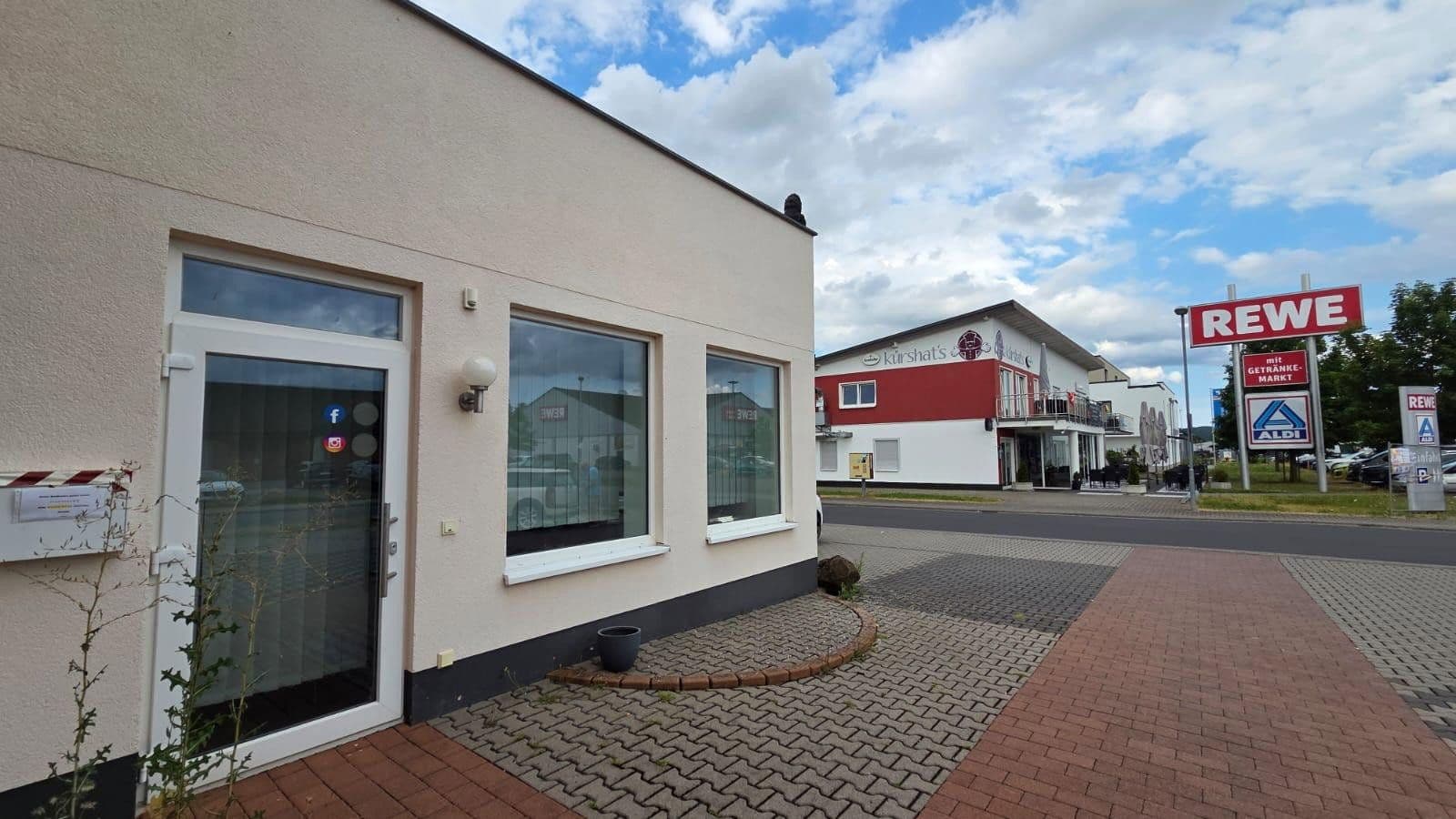 Pronájem kanceláře 36 m², Im Boden 1, Fronhausen, Hessen Pronájem kanceláře 36 m², Im Boden 1, Fronhausen, Hessen