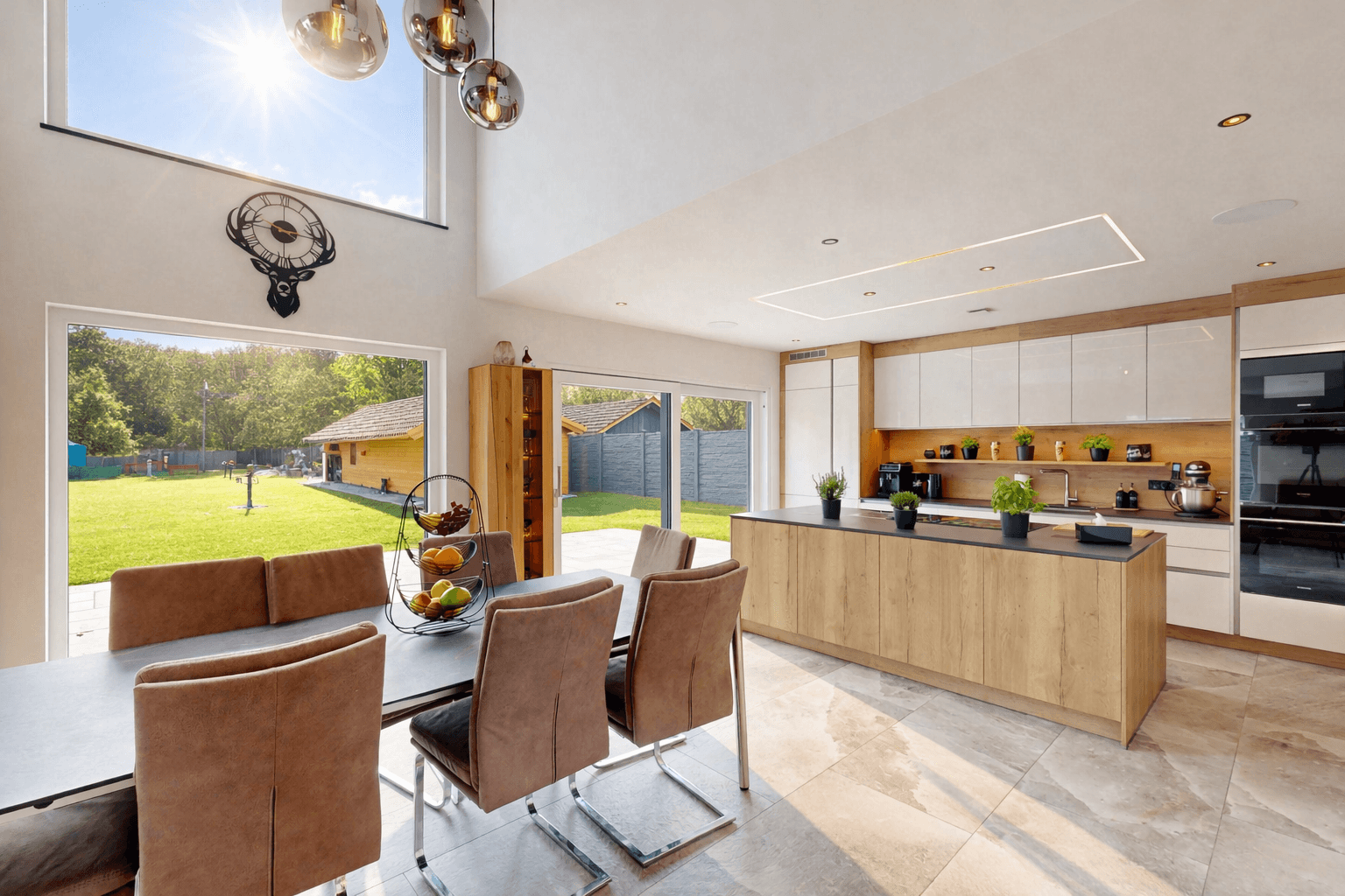Prodej domu 229 m², pozemek 1.879 m², Ringelai, Bavorsko Prodej domu 229 m², pozemek 1.879 m², Ringelai, Bavorsko