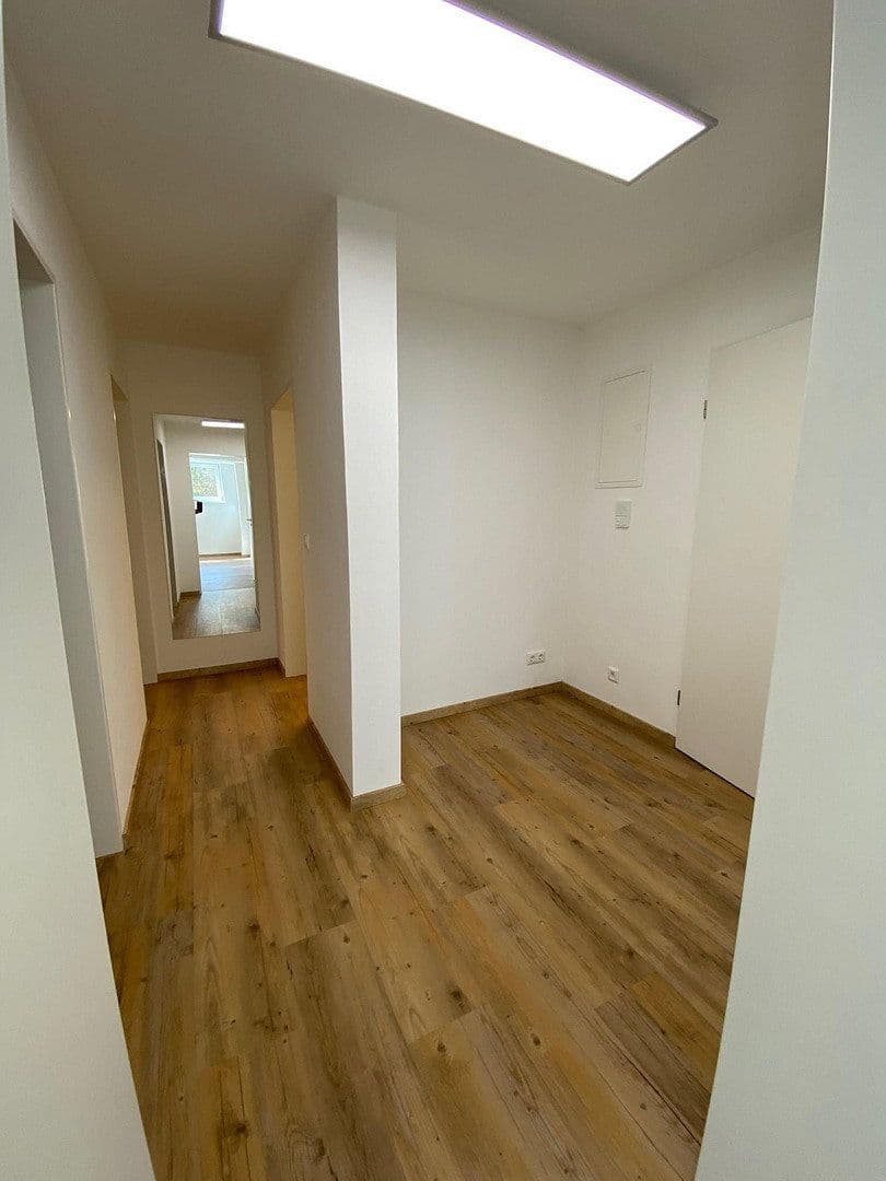 Pronájem bytu 3+1 74 m², Regensburg, Bavorsko Pronájem bytu 3+1 74 m², Regensburg, Bavorsko