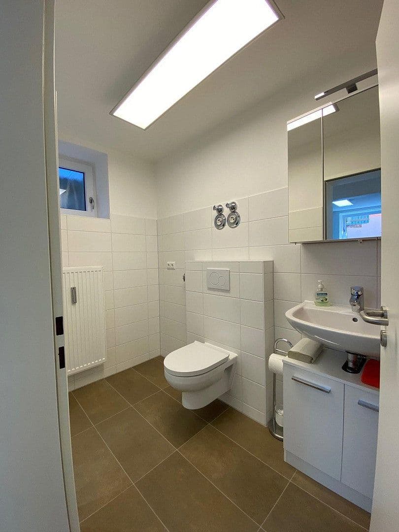 Pronájem bytu 3+1 74 m², Regensburg, Bavorsko Pronájem bytu 3+1 74 m², Regensburg, Bavorsko